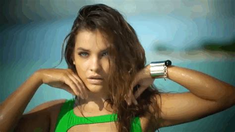 naked model gifs|Model Porn GIFs 